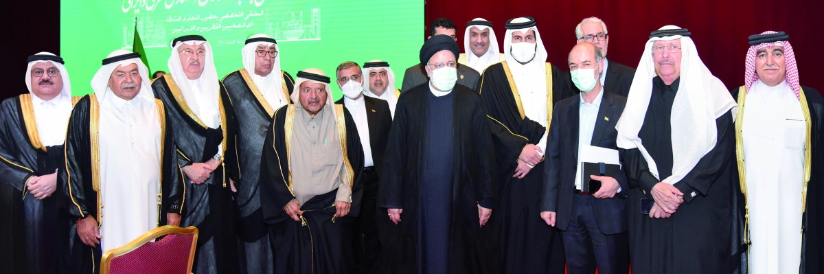 Minister of Commerce and Industry H E Sheikh Mohammed bin Hamad bin Qassim Al Abdullah Al Thani; President of the Islamic Republic of Iran, H E Ebrahim Raisi and accompanying delegation; QBA Chairman  Sheikh Faisal bin Qassim Al Thani and members of QBA with other dignitaries and officials during the meeting.
