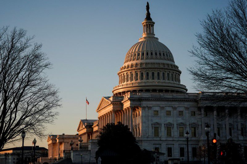 The U.S. Capitol building is pictured in Washington, U.S., January 26, 2022. REUTERS/Joshua Roberts/File Photo
