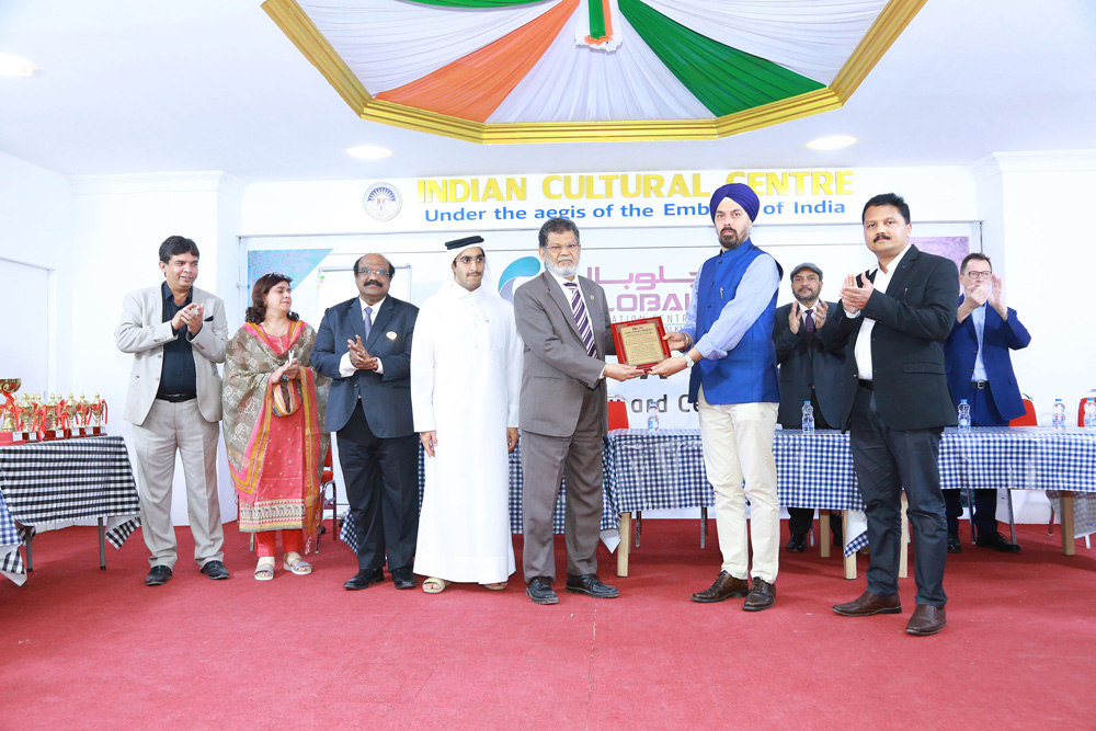 K Abdul Karim receiving the Global Visionary Award