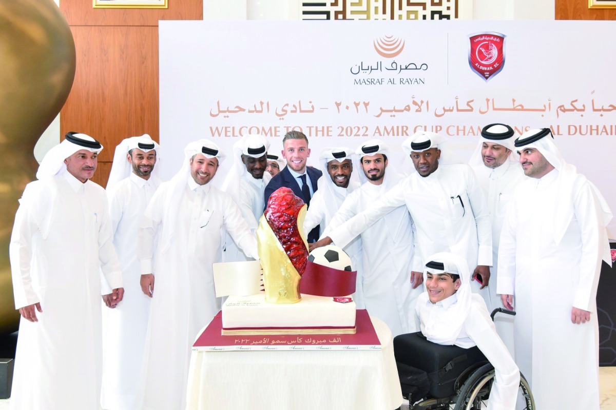 Duhail football team members and officials during the visit to Head Office of Masraf Al Rayan.