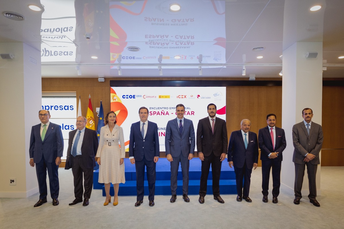 H E Pedro Sánchez, Prime Minister of Spain; Minister of Commerce and Industry H E Sheikh Mohammed bin Hamad bin Qassim Al Thani; members of QBA and Spanish officials during Qatari-Spanish Business Meeting