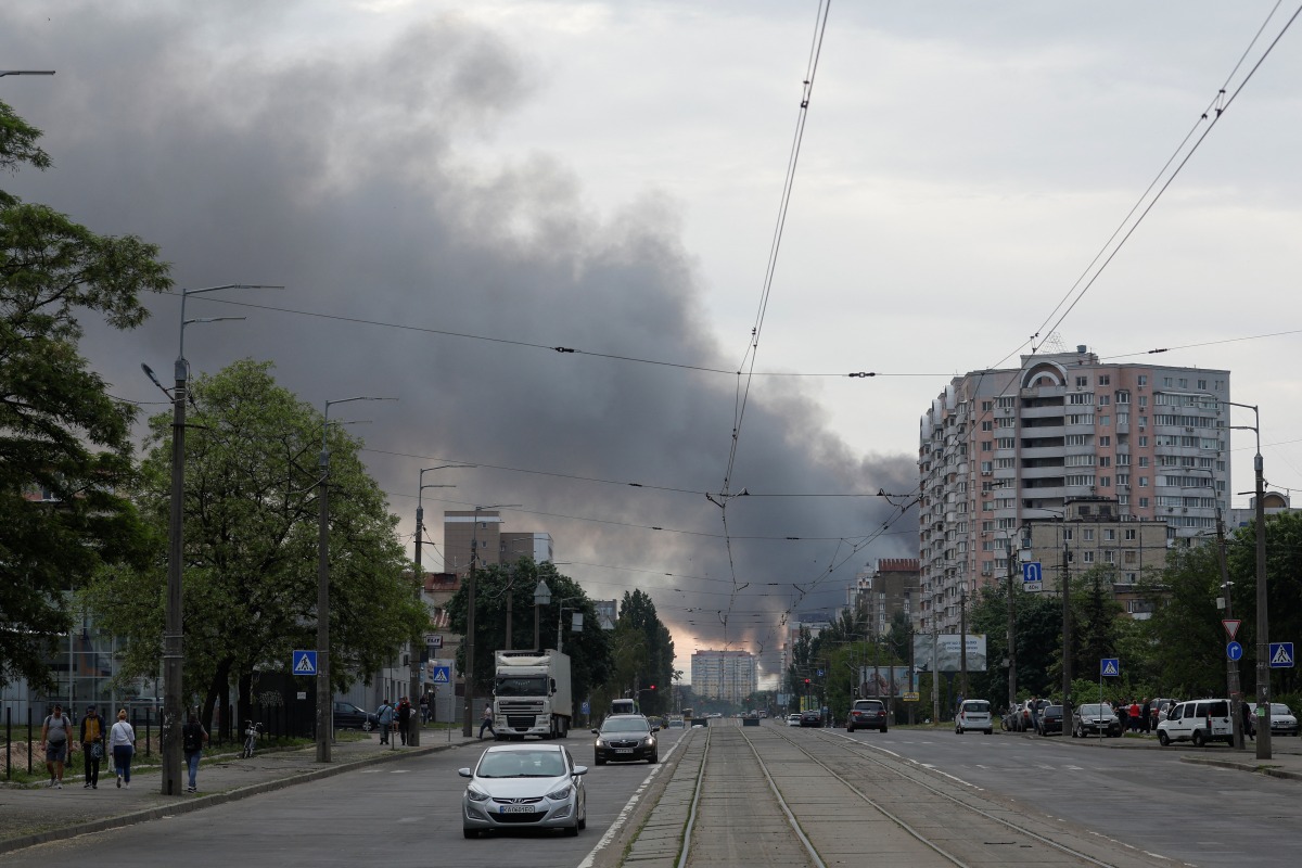 Smoke rises after missile strikes, as Russia's attack on Ukraine continues, in Kyiv, Ukraine June 5, 2022. REUTERS/Valentyn Ogirenko
