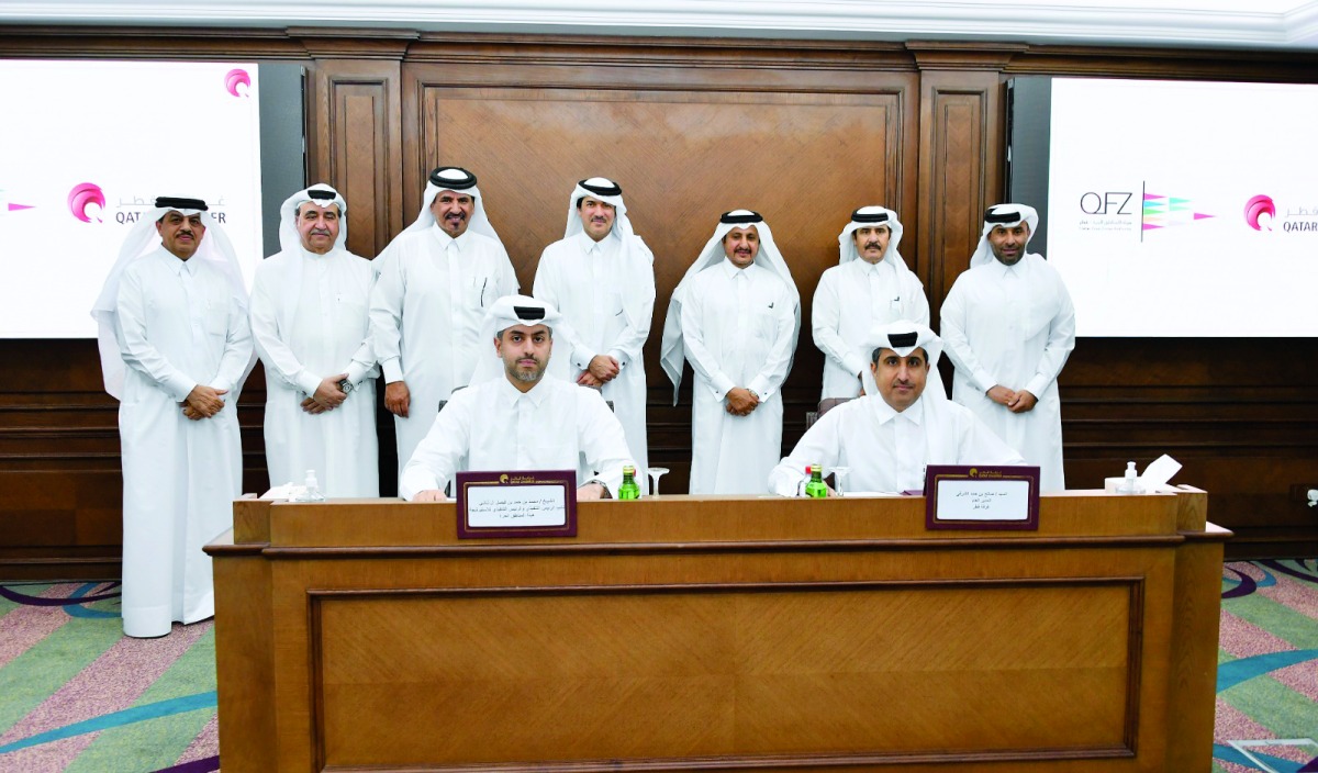 Minister of State and Chairman of Qatar Free Zones Authority (QFZA) and Qatar Chamber Chairman, Sheikh Khalifa bin Jassim Al Thani with other officials during the agreement signing.