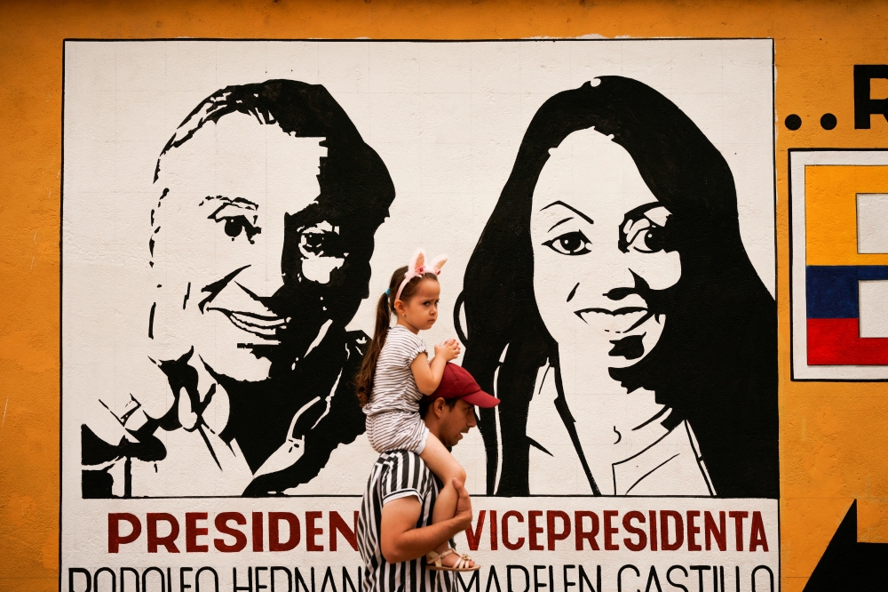 A banner with the image of Colombian centre-right presidential candidate Rodolfo Hernandez is pictured the day before the second round of presidential election in Lebrija, Colombia June 18, 2022. Reuters/Santiago Arcos
 