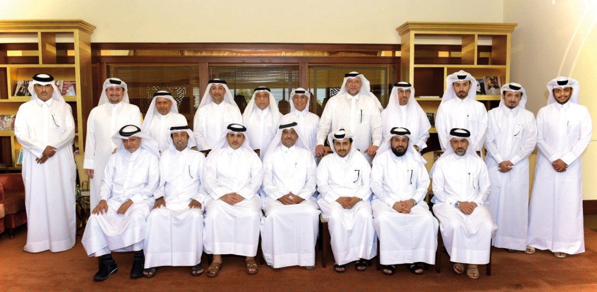 Minister of Municipality H E Dr. Abdullah bin Abdulaziz bin Turki Al Subaie meeting with the owners of Qatari farms.