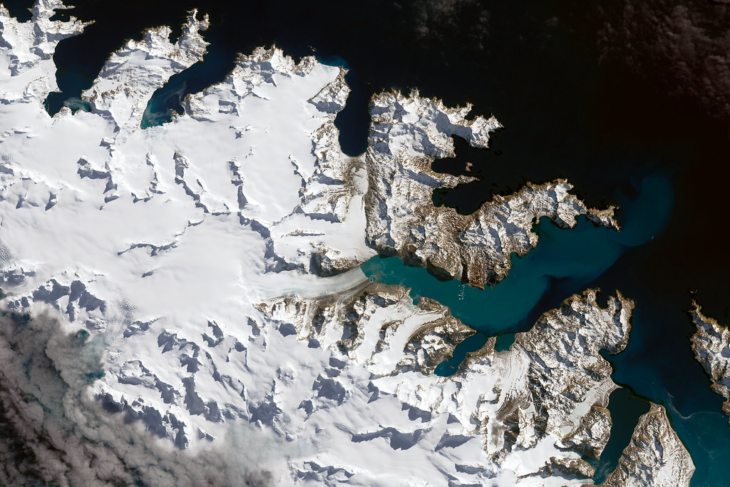 File image used for representation only - Glaciers Ebb on South Georgia Island 