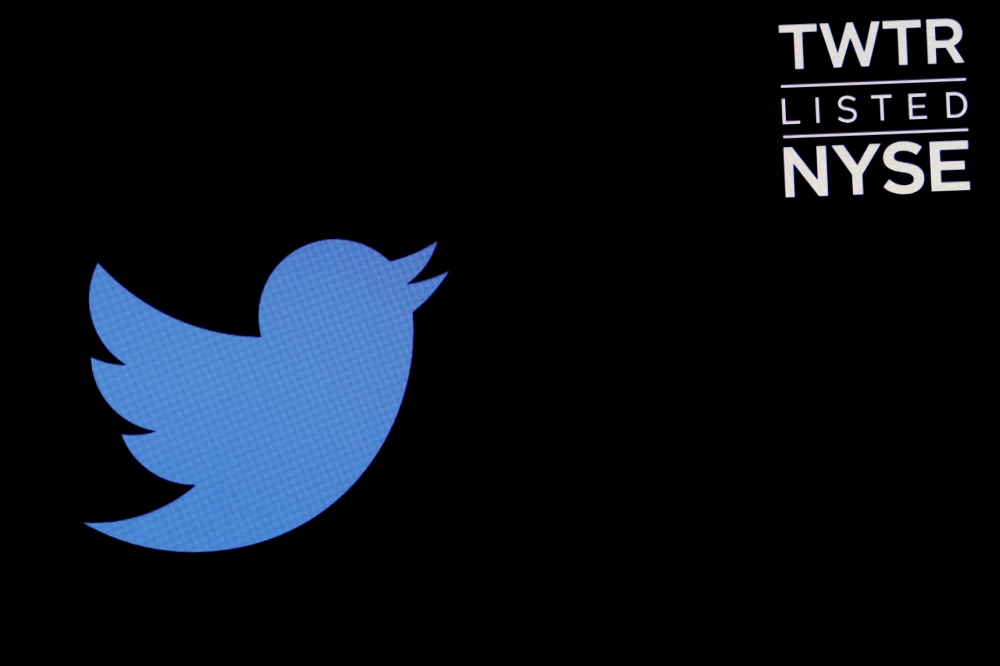 The logo and trading symbol for Twitter is displayed on a screen on the floor of the New York Stock Exchange in New York City, US, June 1, 2022. (Reuters/Brendan McDermid)

