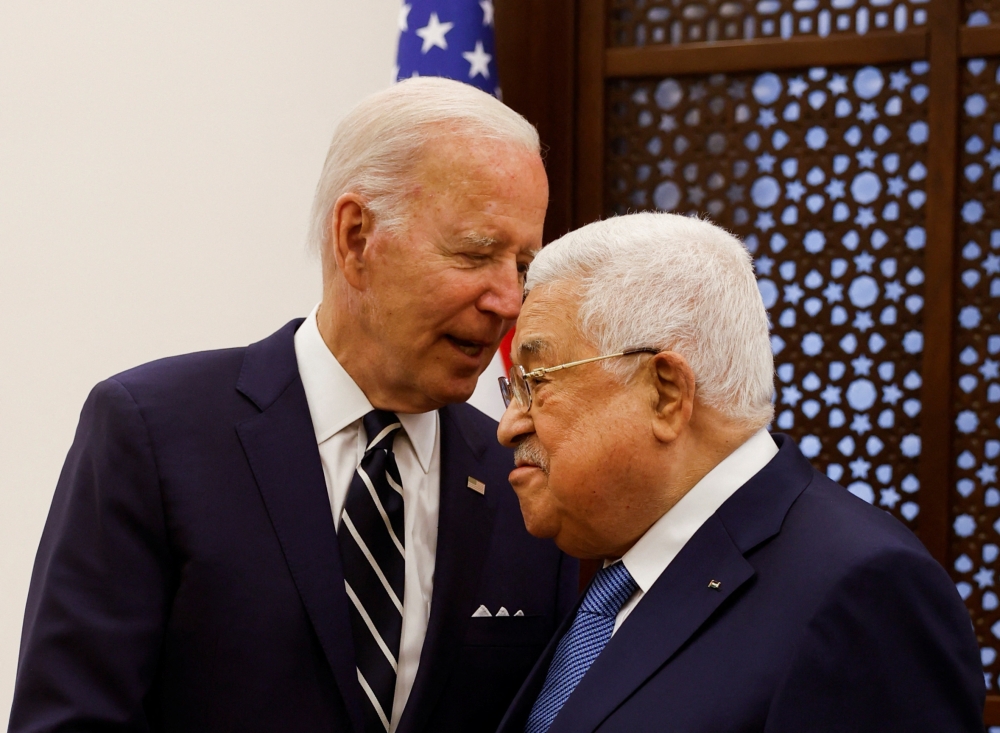 Palestinian President Mahmoud Abbas meets U.S. President Joe Biden in Bethlehemon July 15, 2022. (REUTERS/Mohamad Torokman)