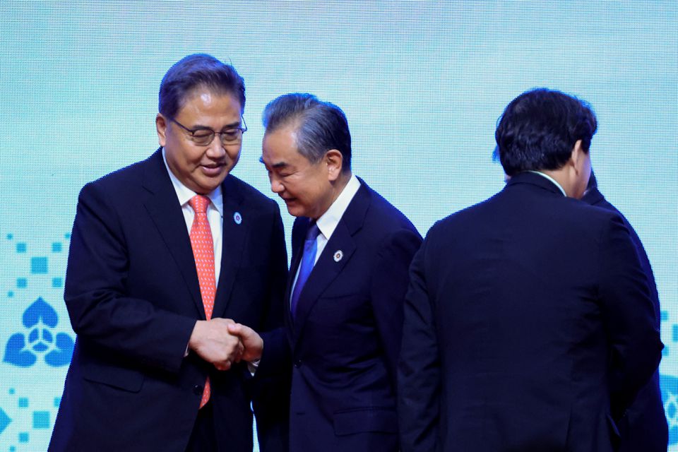 File Photo: Chinese Foreign Minister Wang Yi and South Korean Foreign Minister Park Jin at the ASEAN Plus Three Foreign Ministers’ Meeting in Phnom Penh, Cambodia, on August 4, 2022. (REUTERS/Soe Zeya Tun)
