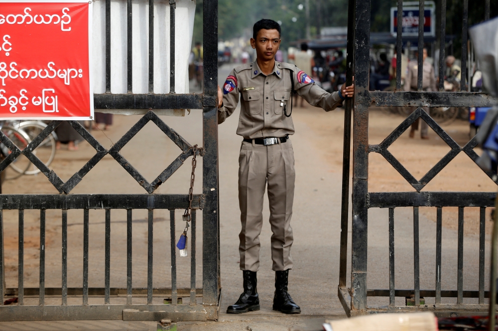 A member of staff stands guard at Insein prison in Yangon, Myanmar, on January 3, 2019. REUTERS/Ann Wang/File Photo