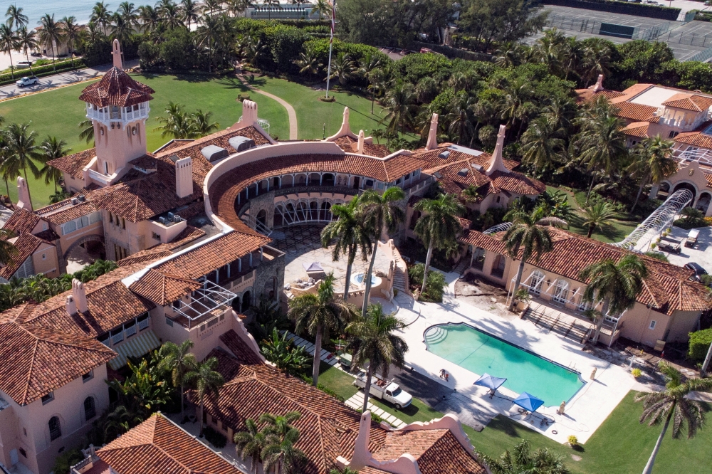 An aerial view of former US President Donald Trump's Mar-a-Lago home, in Palm Beach, Florida, on August 15, 2022. REUTERS/Marco Bello/File Photo
 