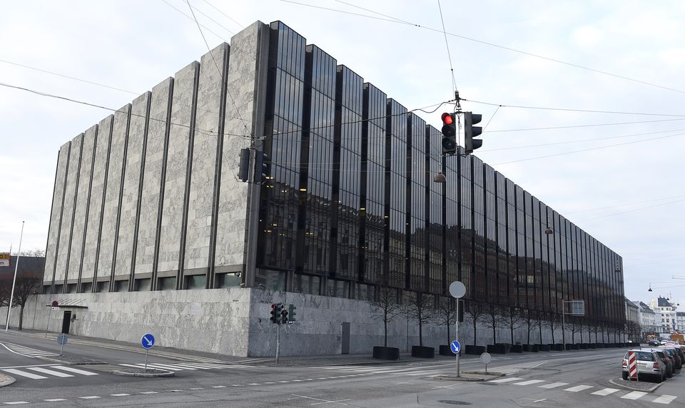 File Photo: The Danish central bank, also known as Danish Nationalbank, is seen in Copenhagen, January 22, 2015. (REUTERS/Fabian Bimmer)