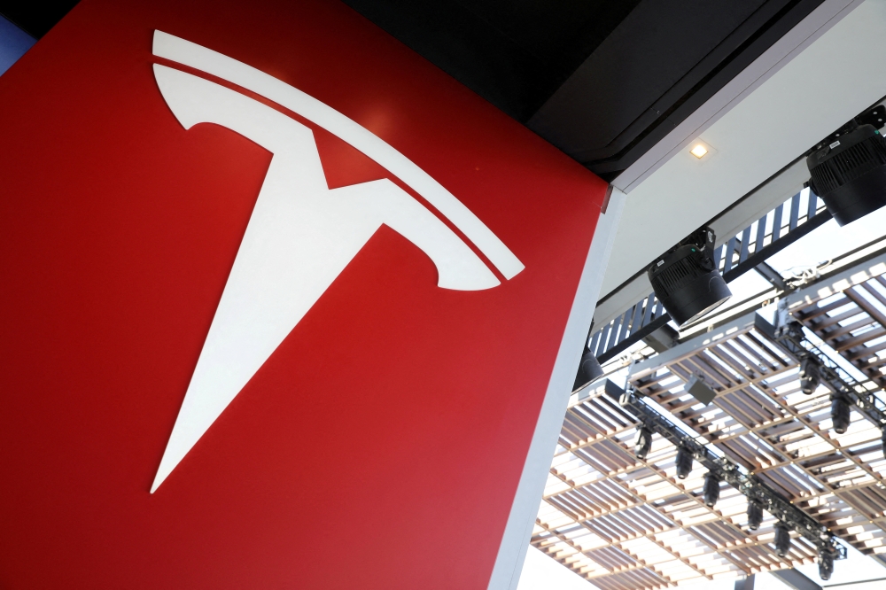 A Tesla logo is seen in Los Angeles, California, on January 12, 2018.  File Photo / Reuters
