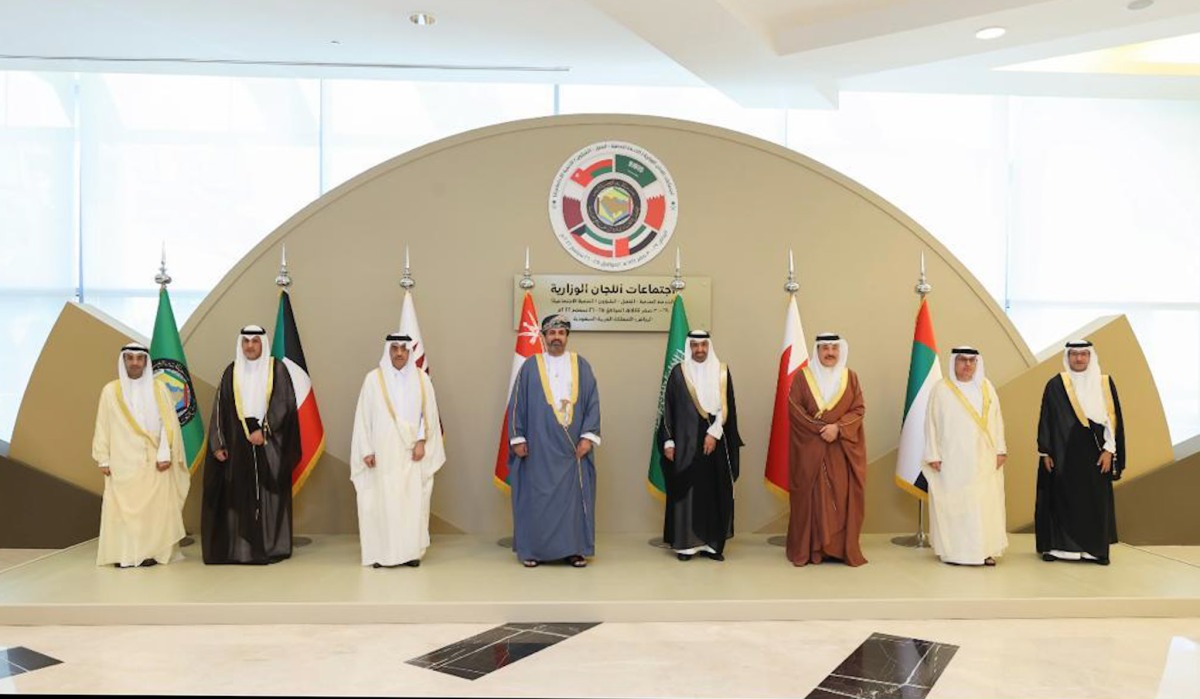Minister of Labour H E Dr. Ali bin Saeed bin Smaikh Al Marri (third left) during the meeting with Their Excellencies Ministers of Labour of GCC states in Riyadh, Saudi Arabia.