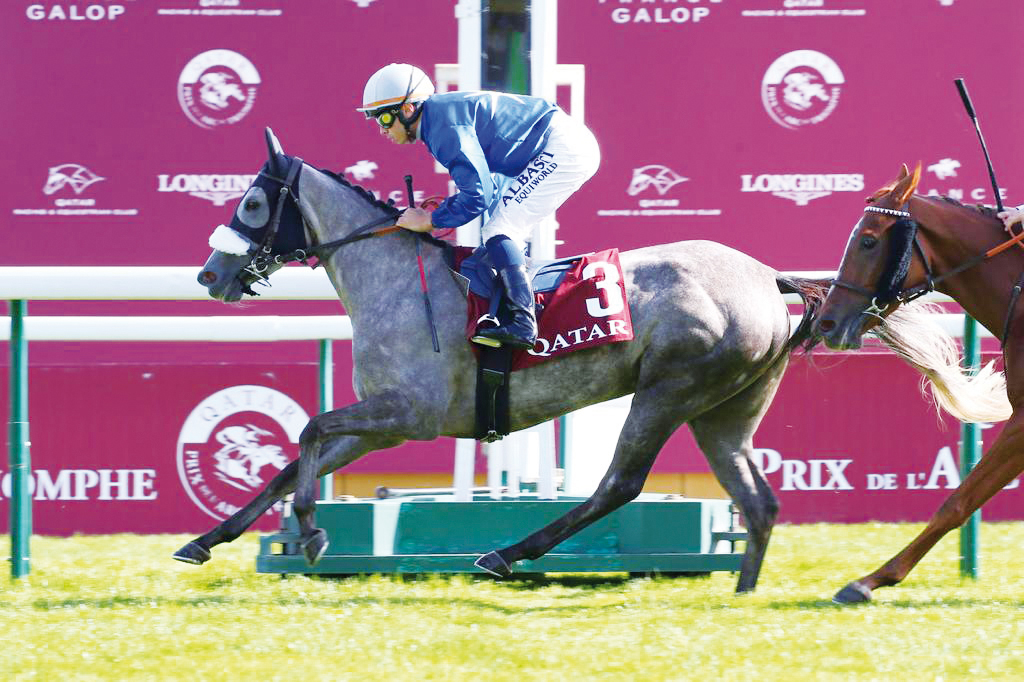 Mickael Barzalona guides Sahab to victory.