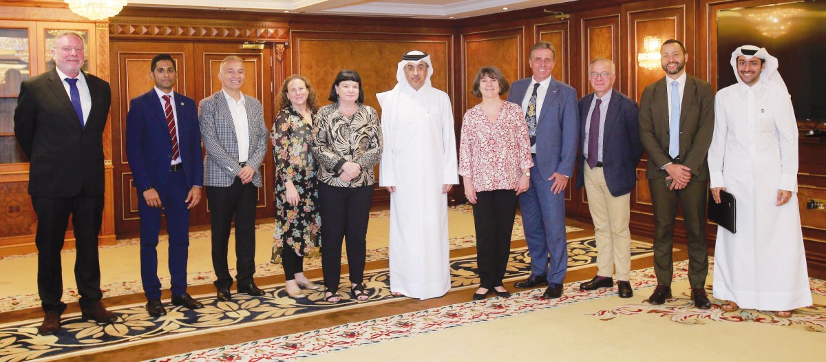 Minister of Labour H E Dr. Ali bin Smaikh Al Marri with the delegation of labour unions.