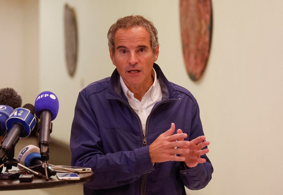 Director-General of the International Atomic Energy Agency (IAEA) Rafael Grossi speaks to the media after a meeting with Ukraine's President Volodymyr Zelenskiy, amid Russia's attack on Ukraine, in Kiev on October 6, 2022. REUTERS/Valentyn Ogirenko