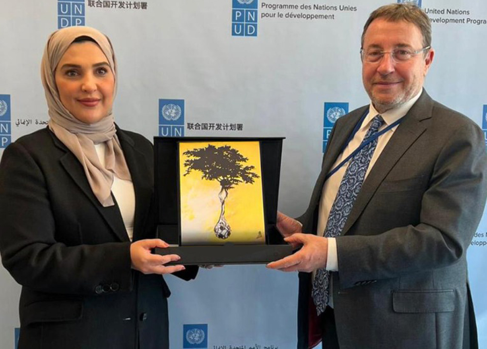 H E Maryam bint Abdullah Al Attiyah, Chairperson of the National Human Rights Committee and President of the Global Alliance of National Human Rights Institutions, with H E Achim Steiner, Administrator of the United Nations Development Programme during a meeting in New York.
