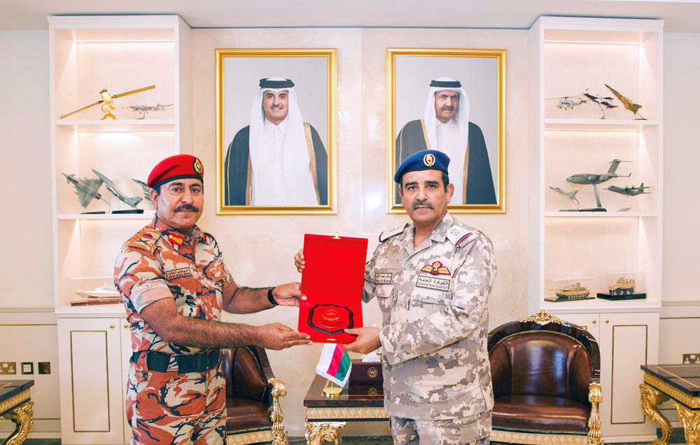 Chief of Staff of the Armed Forces H E Staff Lieutenant General (Pilot) Salem bin Hamad bin Aqeel Al Nabit with Commander of the Royal Army of Oman H E Major General Mattar bin Salem Al Balushi. 