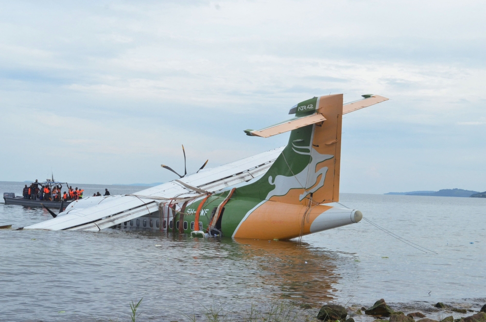 Rescuers search for survivors after a Precision Air flight that was carrying 43 people plunged into Lake Victoria as it attempted to land in the lakeside town of Bukoba, Tanzania on November 6, 2022. (Photo by SITIDE PROTASE / AFP)