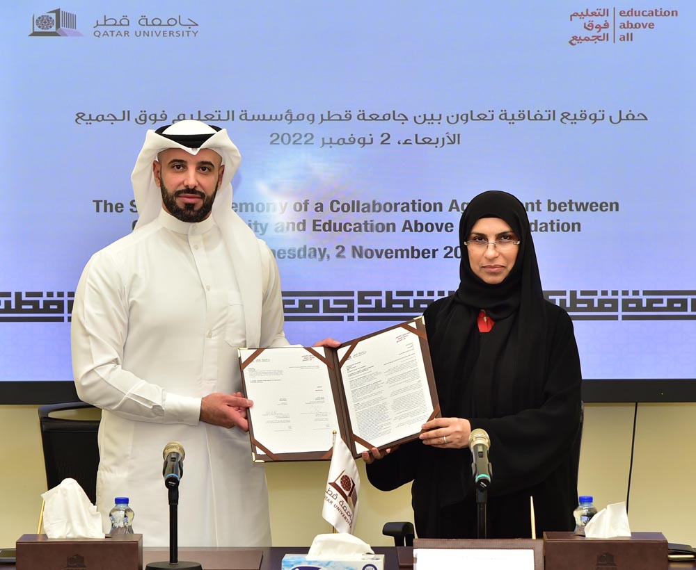 QU’s Vice-President for Student Affairs Dr. Eiman Mustafawi and EAA Programme Director Talal Al Hothal during the signing of the MoU.