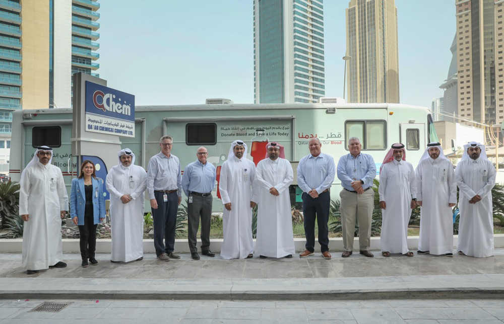 Q-Chem officials on the occasion of blood donation drive held at Amwal Tower.