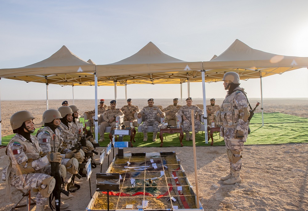 Chief of Staff of Qatar Armed Forces H E Staff Lieutenant General (Pilot) Salem bin Hamad bin Aqeel Al Nabit and other officers at the concluding ceremony of the exercise. 