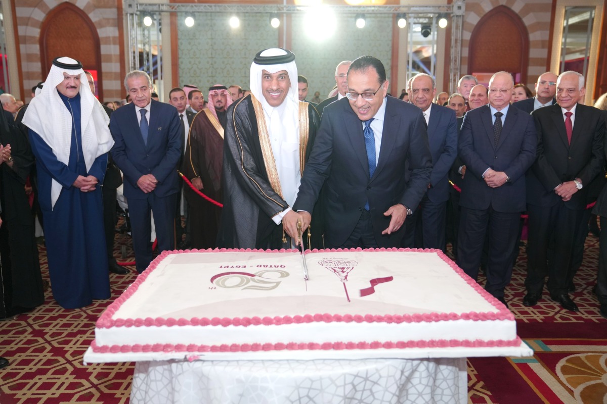 Prime Minister of Egypt, H E Dr. Mostafa Madbouly and Ambassador of Qatar to Egypt H E Salem Mubarak Al Shafi cut a cake to celebrate Qatar National Day as well as 50 years of Qatar-Egypt diplomatic ties in Cairo. 