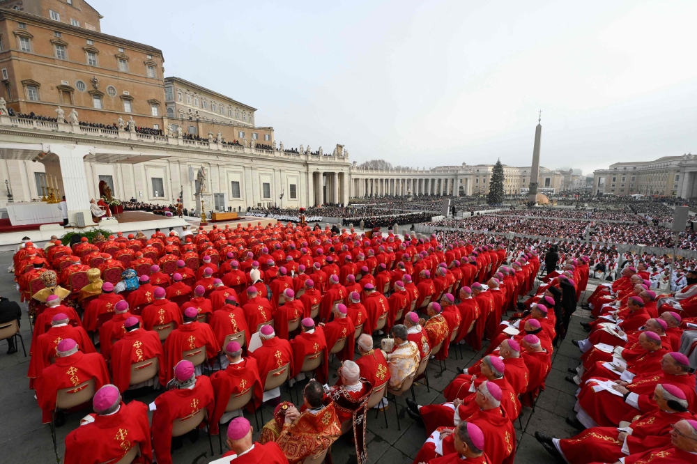 Pope Francis celebrates the funeral mass of Pope Emeritus Benedict XVI at St. Peter's square in the Vatican on January 5, 2023. (Photo by Handout / VATICAN MEDIA / AFP)