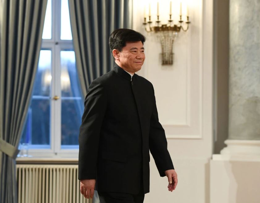 Wu Ken, China's Ambassador to Germany, attends the welcome ceremony of the diplomatic corps at Bellevue Palace in Berlin, Germany, January 13, 2020. (REUTERS/Annegret Hilse)