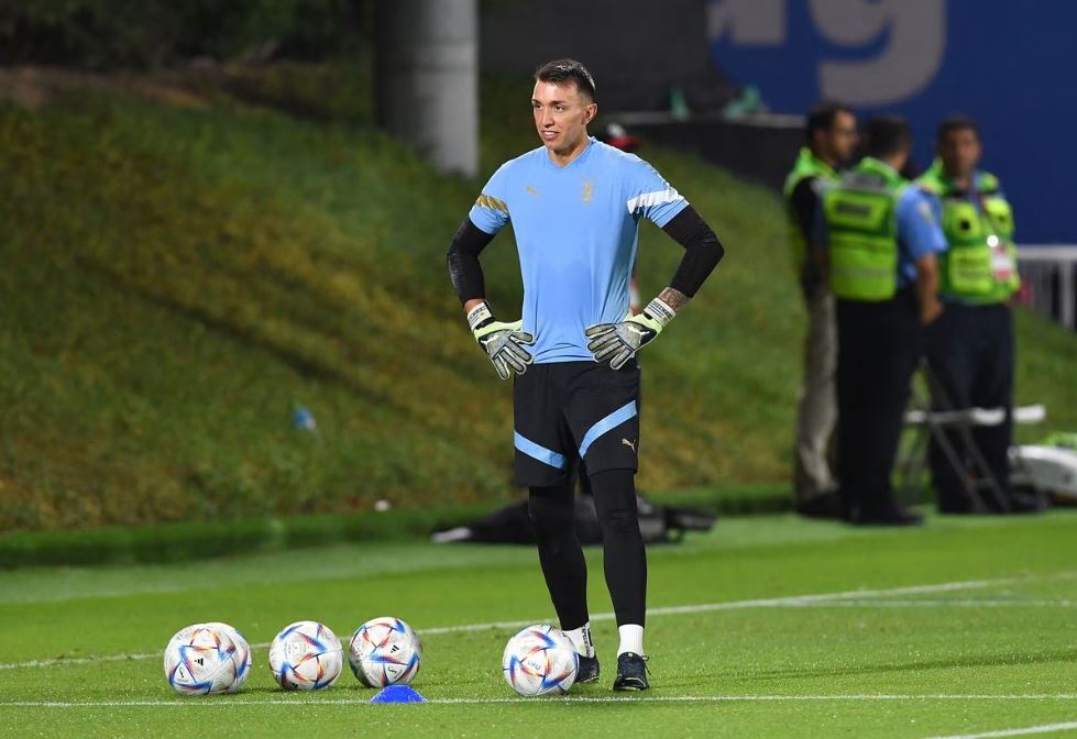 File Photo: Uruguay's Fernando Muslera during FIFA World Cup Qatar 2022 training at Al Erssal Training Site 1, Doha, Qatar, November 27, 2022. (REUTERS/Jennifer Lorenzini)