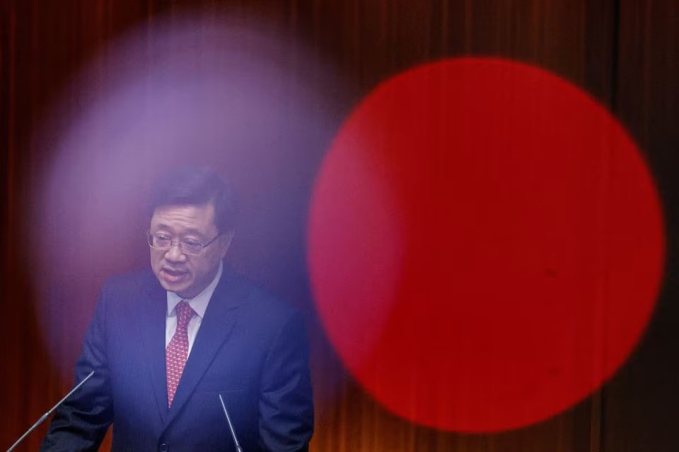 Hong Kong Chief Executive John Lee delivers his first annual policy address at the Legislative Council in Hong Kong, China October 19, 2022. REUTERS/Tyrone Siu
