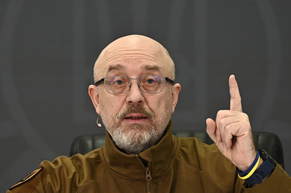 Ukrainian Defence Minister Oleksii Reznikov holds a news conference, amid Russia’s attack on Ukraine, in Kyiv, Ukraine, February 5, 2023. (REUTERS/Viacheslav Ratynskyi)