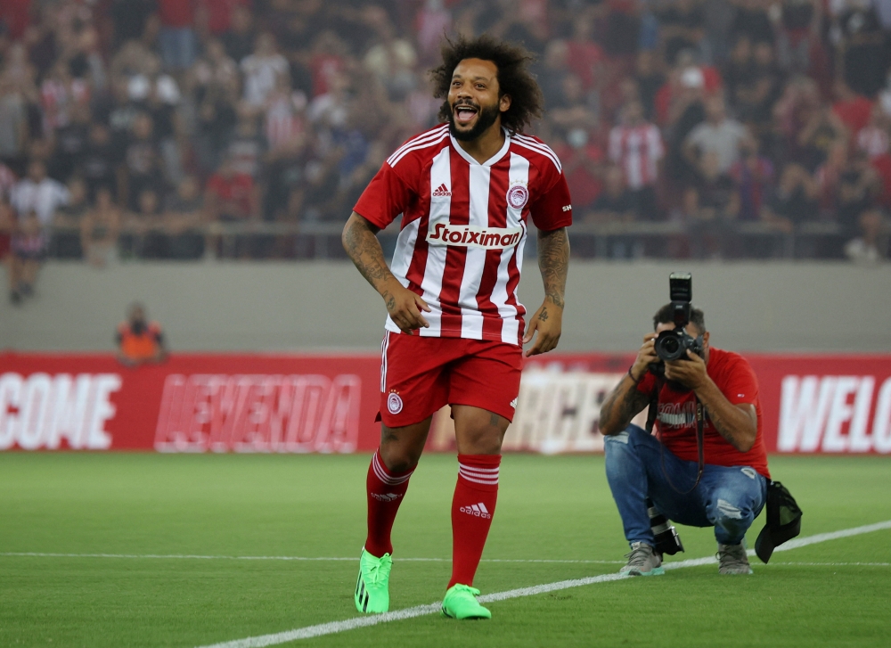 Olympiacos' Marcelo during his presentation at Karaiskaki Stadium, Piraeus, Greece, on September 5, 2022. REUTERS/Louiza Vradi

