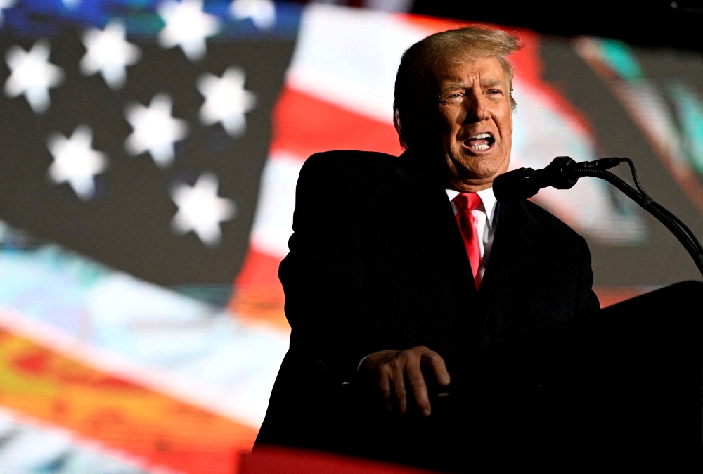 File Photo: Former US President Donald Trump speaks at a rally to support Republican candidates ahead of midterm elections, in Dayton, Ohio, US, November 7, 2022. (REUTERS/Gaelen Morse)