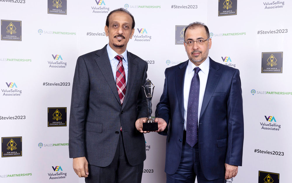 The United Development Company officials with the award.