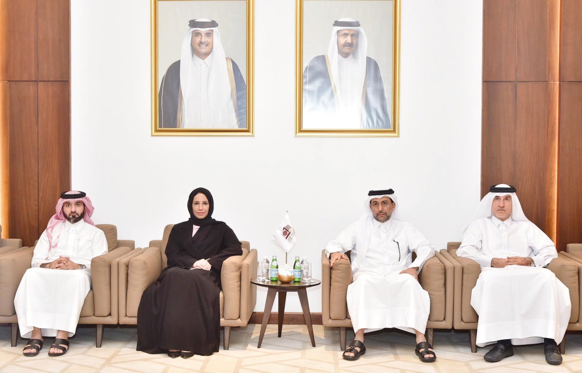 Minister of Education and Higher Education H E Buthaina bint Ali Al Jabr Al Nuaimi (second left); QU President Dr. Hassan Al Derham (second right) and other officials during the closing ceremony of the QU-YSC Fifth Youth Research Forum 2023. STORY ON P3