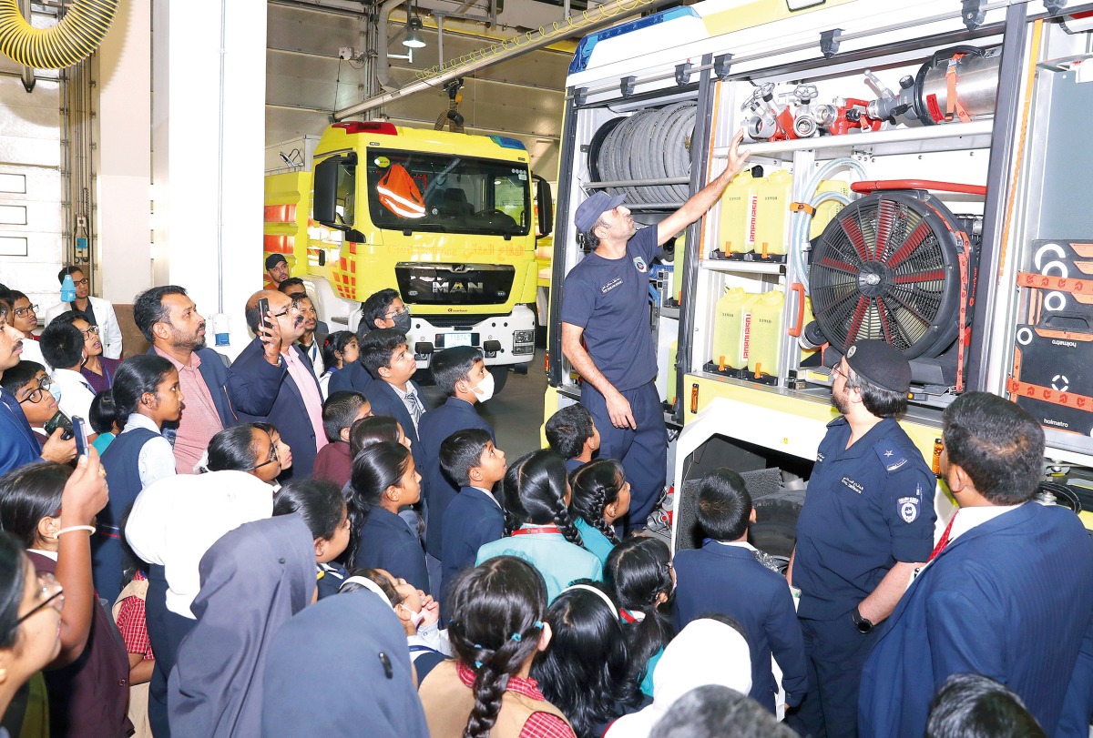Students and teachers being briefed about the functions and equipment by the General Directorate Civil Defence.