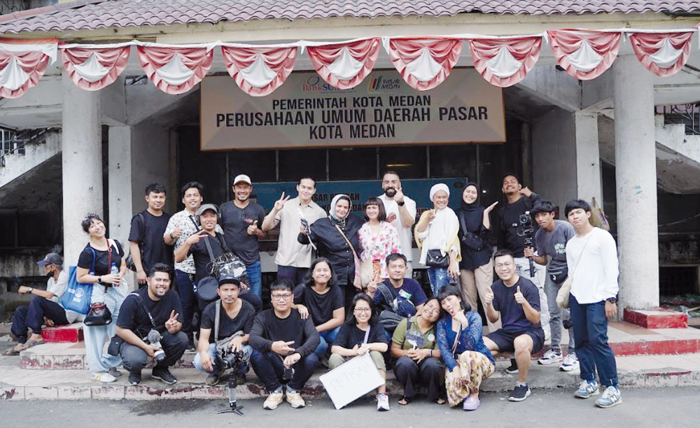 Qatari and Indonesian chefs during the Ubud Food Festival.