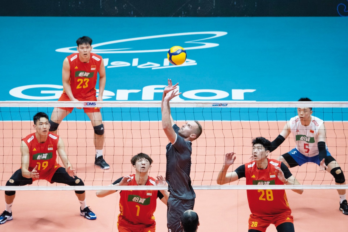 Action during the bronze medal match between Qatar and China.