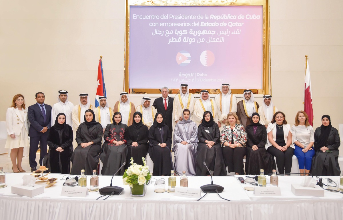 Chairman of Qatari Businessmen Association H E Sheikh Faisal bin Qassim Al Thani with the President of Cuba H E Miguel Díaz Canel along with other QBA and QBWA officials during the meeting.