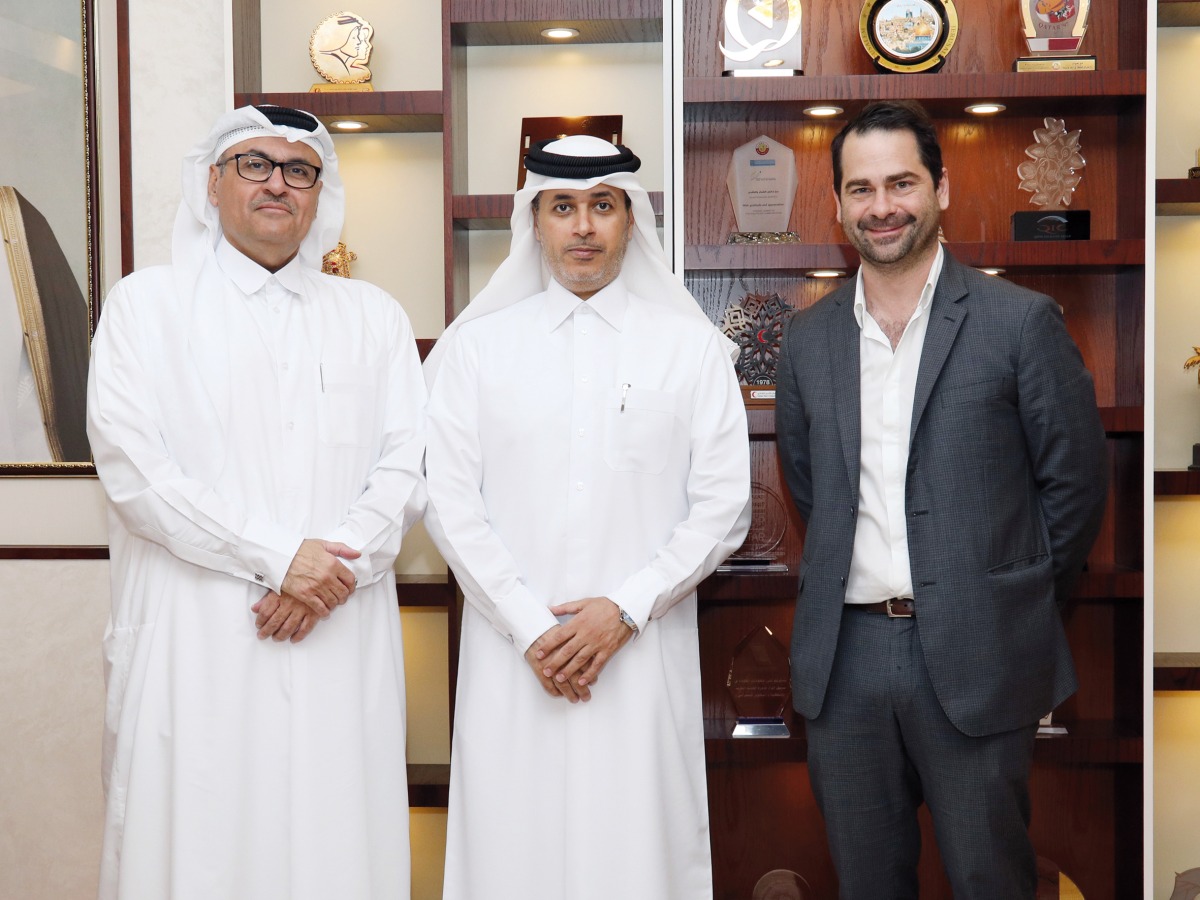 Ahmad Ali Al-Ansari (left), Executive Committee Member of the Forum and Markus Hofmeister, General Manager, Just Us & Otto Marketing Services WLL, the organiser of the Forum with Editor-in-Chief of The Peninsula Dr. Khalid Al-Shafi (centre). Pic: Salim Matramkot/The Peninsula