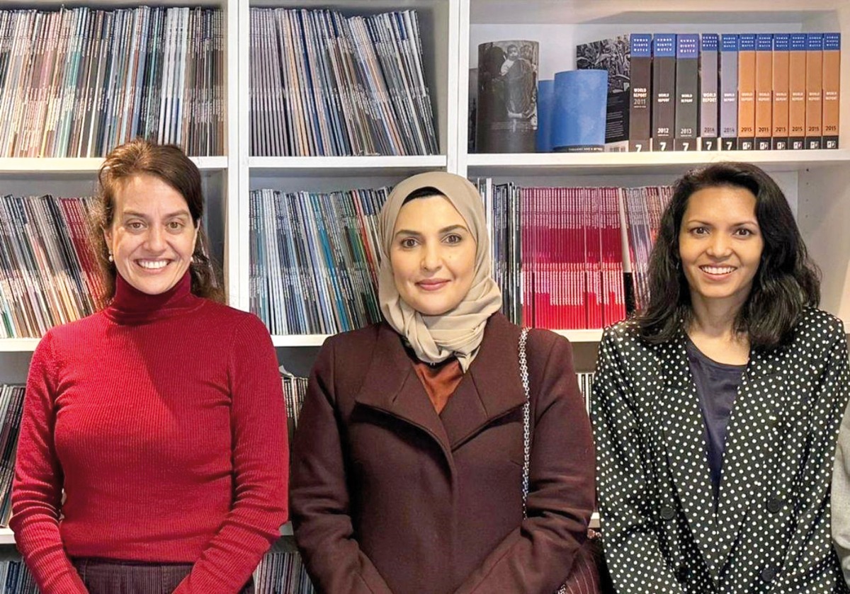 NHRC Chairperson H E Maryam bint Abdullah Al Attiyah (centre) meeting representatives of international organisations in London.