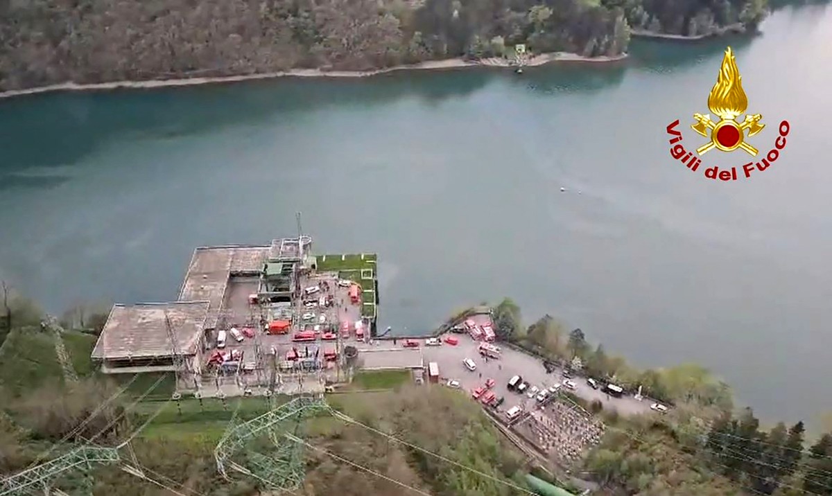 This video grab taken and handout on April 10, 2024 by the Vigili del Fuoco, the Italian Corps. Photo by Handout / Vigili del Fuoco / AFP