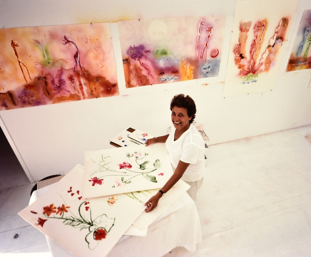 Sheila Isham at her studio in Sagaponack, N.Y., in 1982. Photo by Diana Walker. 
