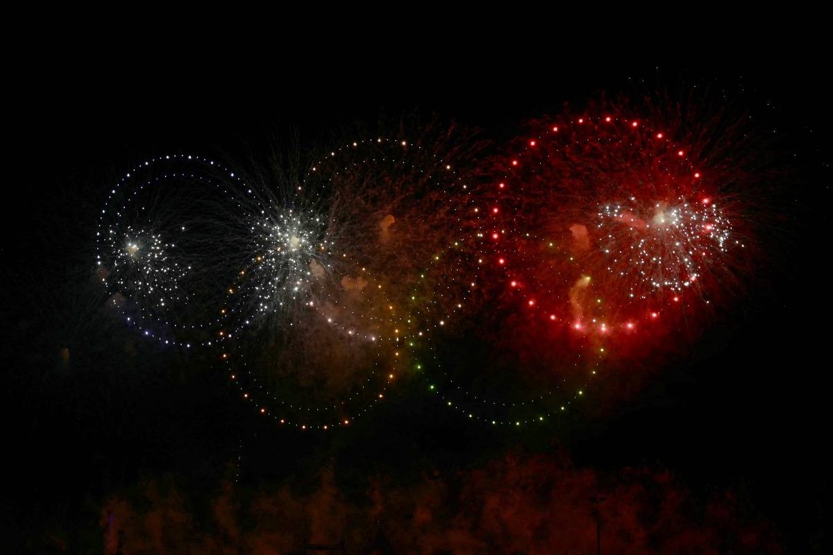 Some 800 light drones and fireworks on the theme of 