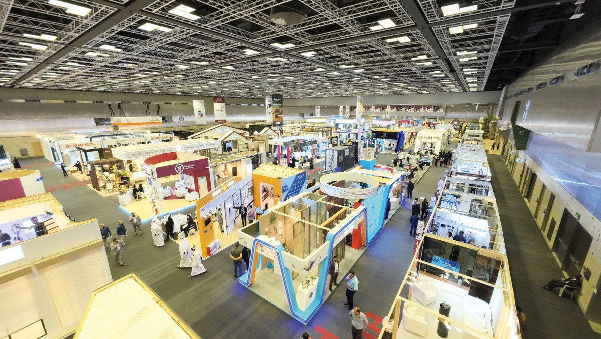 People visiting Build Your House Exhibition 2024.