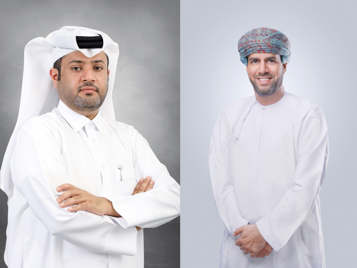 Mohsin Nasser Al Marri (left), Acting CEO of MEEZA and Engineer Said bin Abdullah Al Mandhari, CEO of ITHCA Group