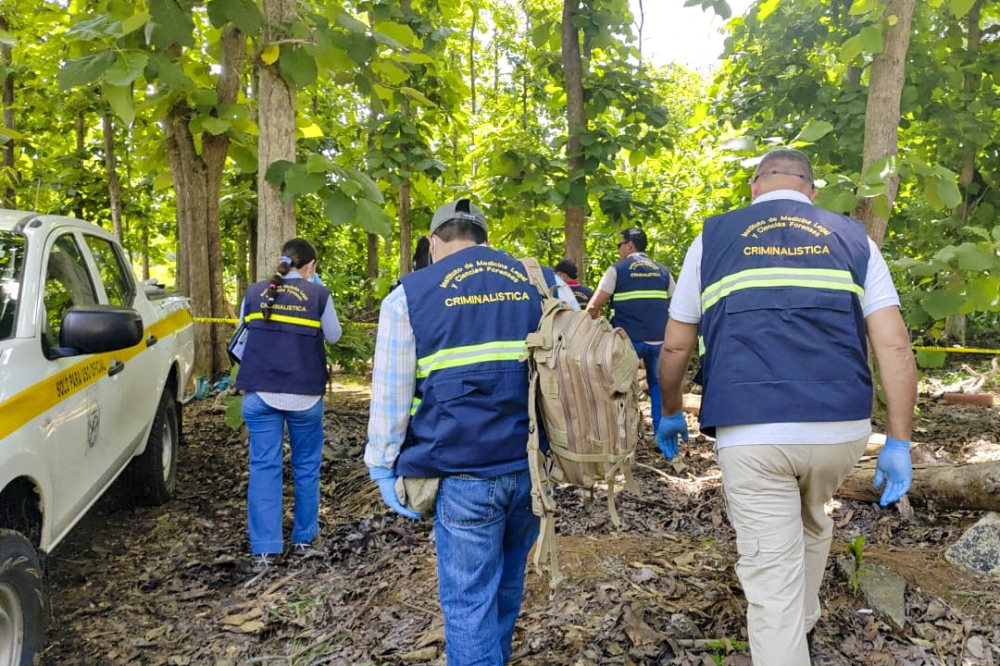 Panama's criminal police arrive at the scene at the Eduardo Flores University in the city of Santiago de Veraguas on June 7, 2024. (Photo by Stringer / AFP)
