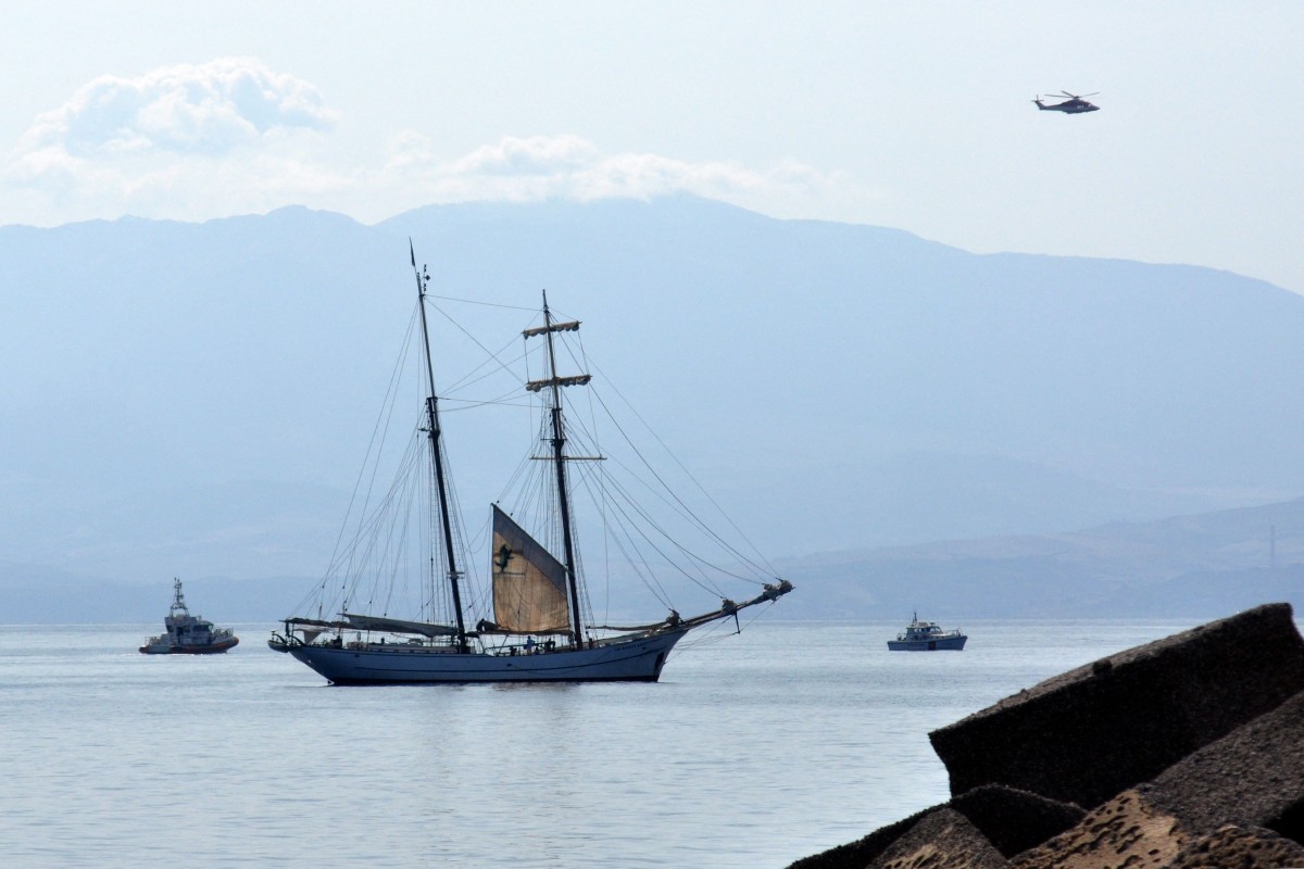 This photograph shows a Coast Guard boat with Italian fireboats and an Italian fire brigade helicopter search for six missing passengers after recovering a victim due to a sailboat sank off the coast of Porticello, nosthwestern of Sicily Island, on August 19, 2024. Photo by Alessandro FUCARINI / AFP.